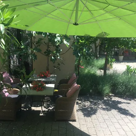 Bed & Breakfast Jugendstil-hof Langenlonsheim